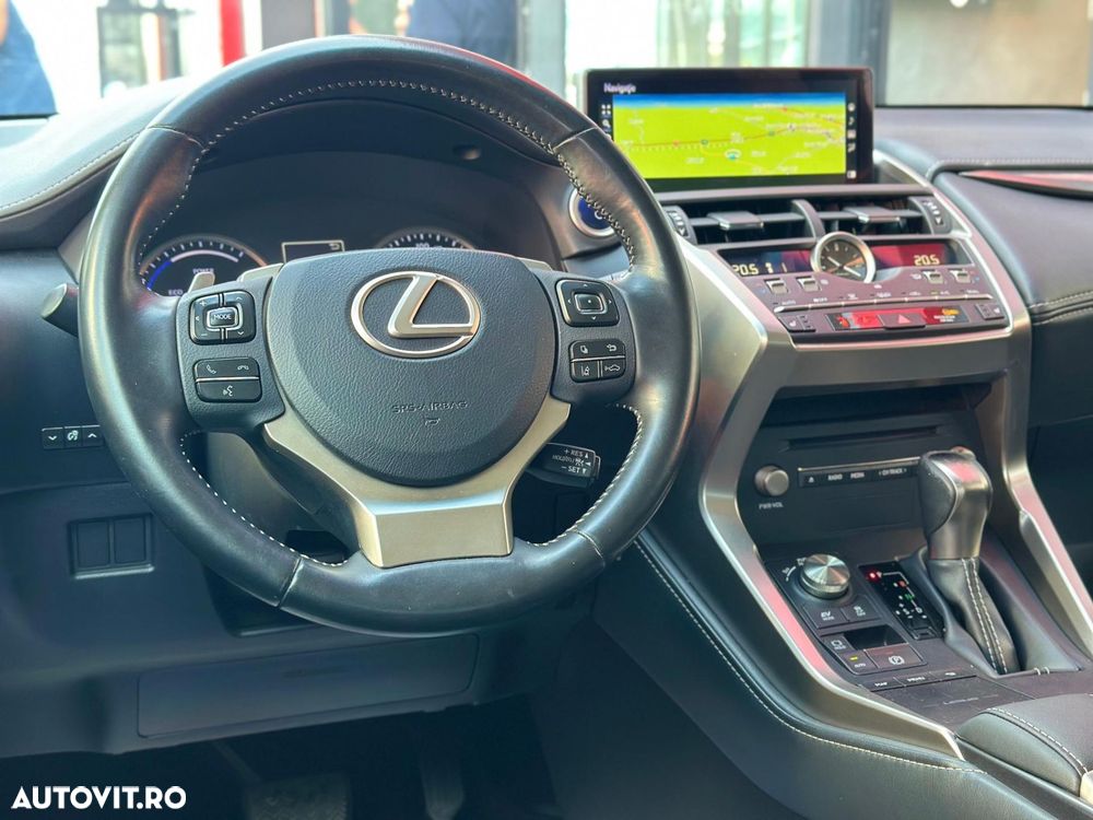 Lexus Seria NX 300h AWD Executive Plus - 13