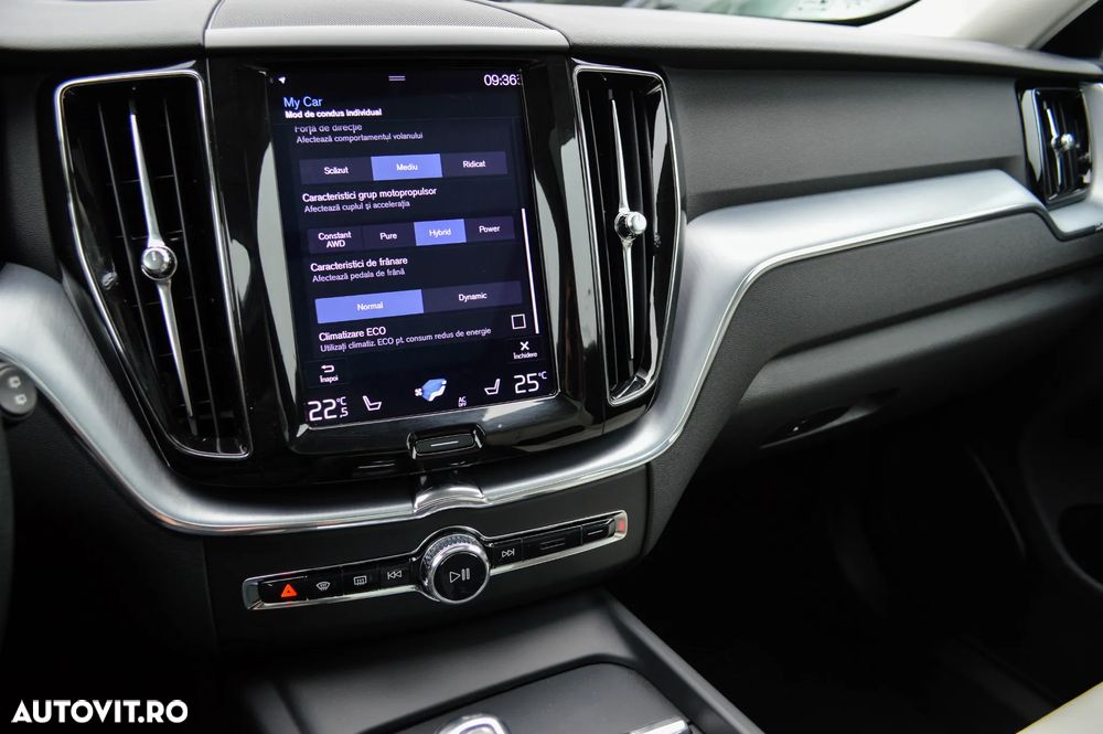 Volvo XC 60 T8 Twin Engine AWD Geartronic Inscription - 26