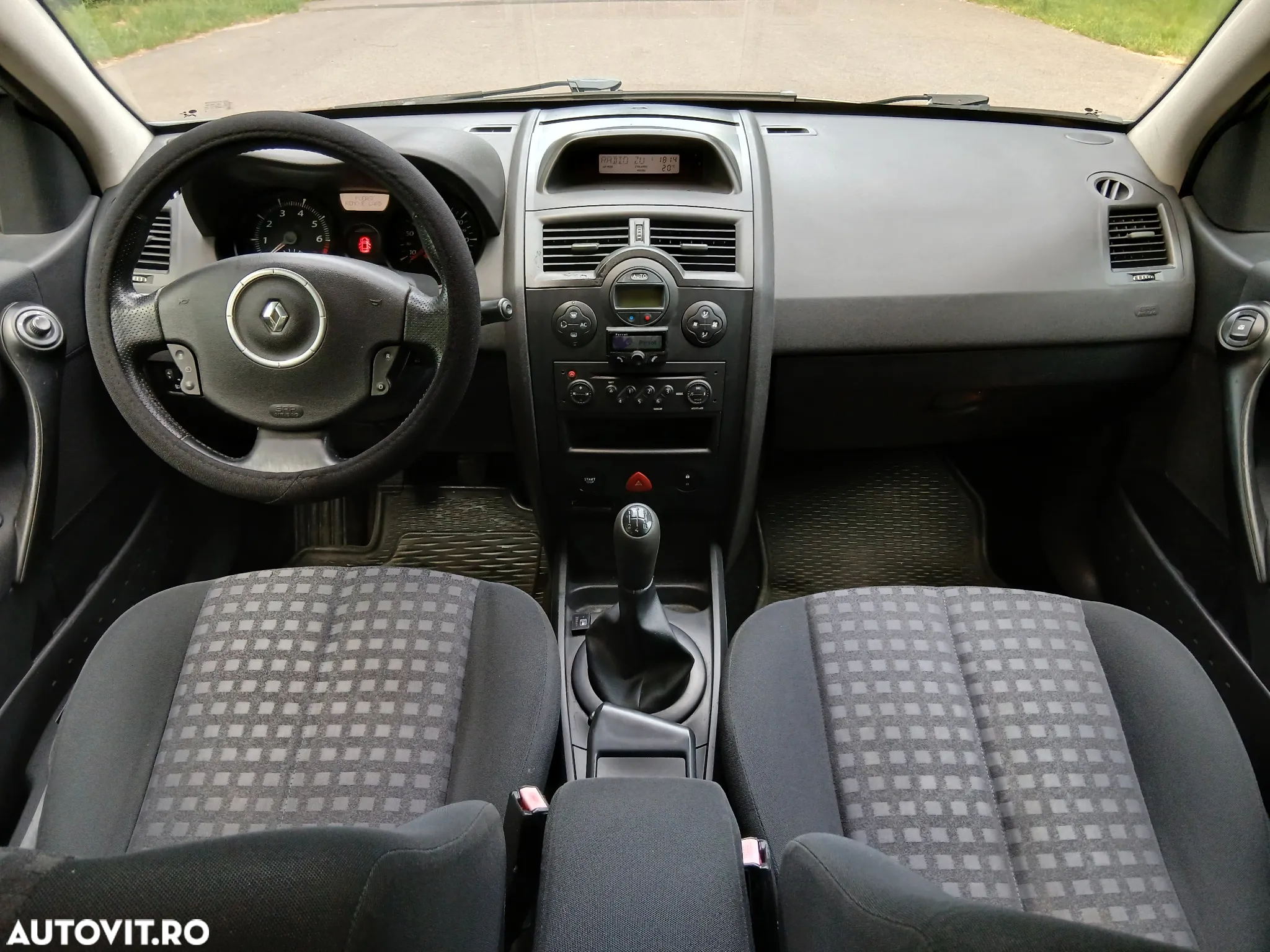 Renault Megane 1.6 16V 110 Dynamique - 7