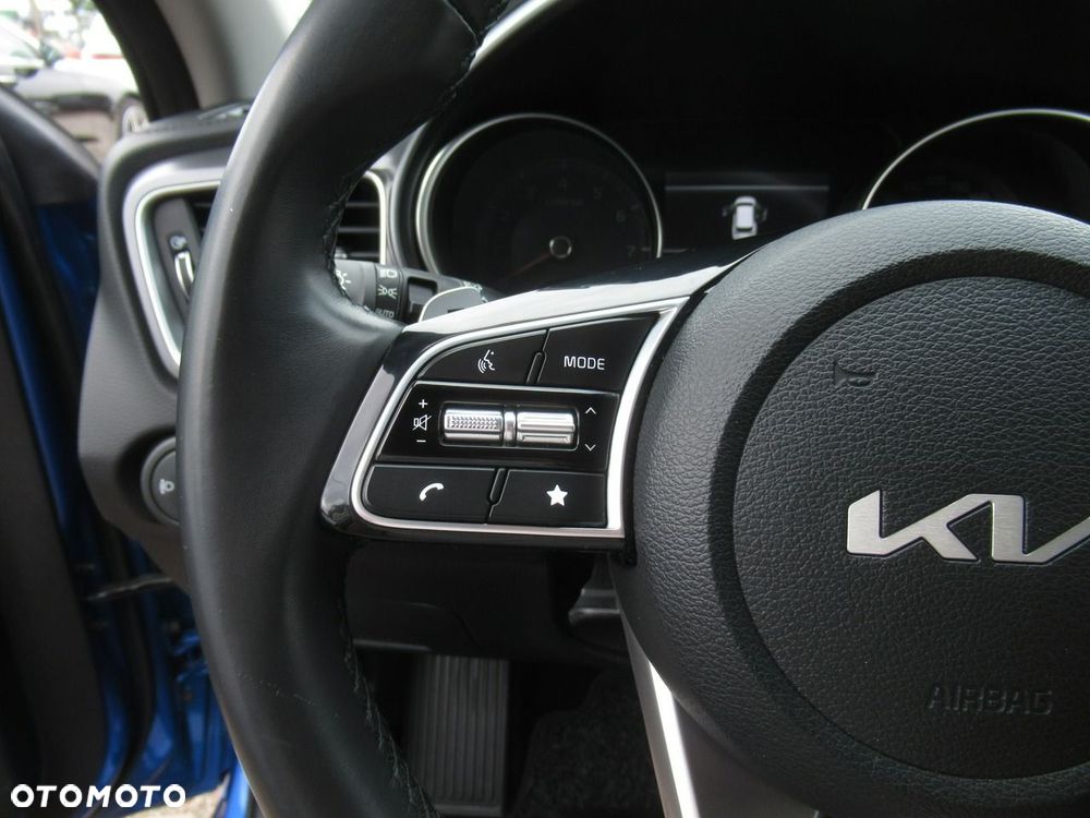 Kia Ceed 1.5 T-GDI M DCT - 12