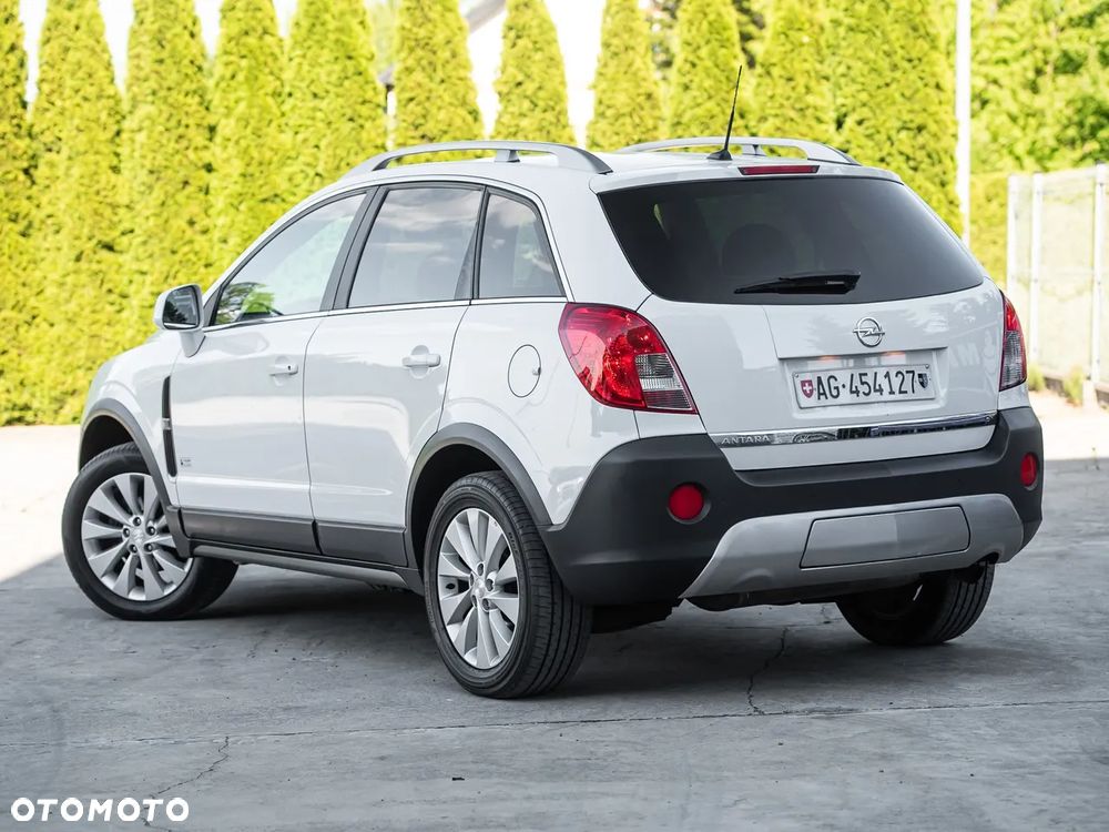 Opel Antara 2.4 4x4 Cosmo - 9