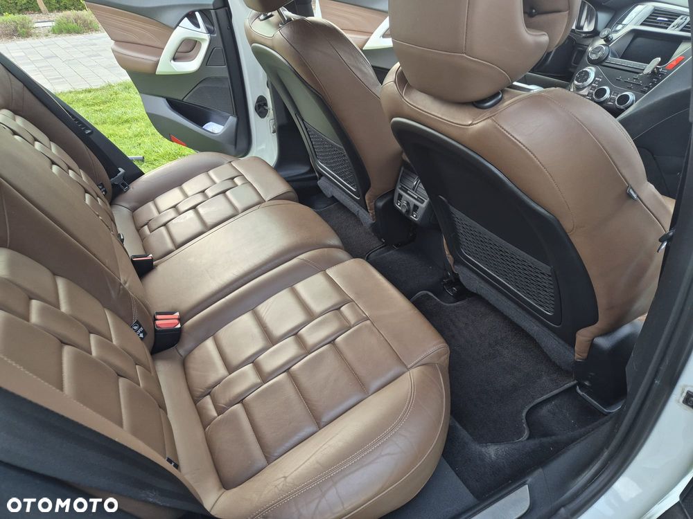 Citroën DS5 2.0 HDi Hybrid4 SoChic MCP - 19