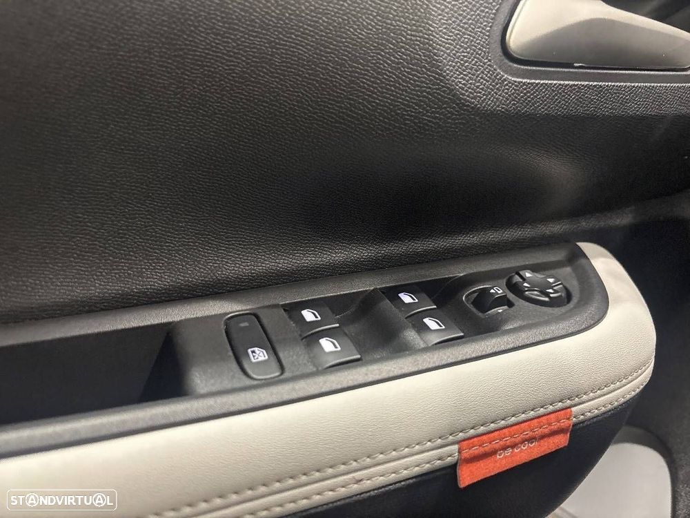 Citroën e-C3 Aircross 44 kWh Autonomia Conforto Max - 19