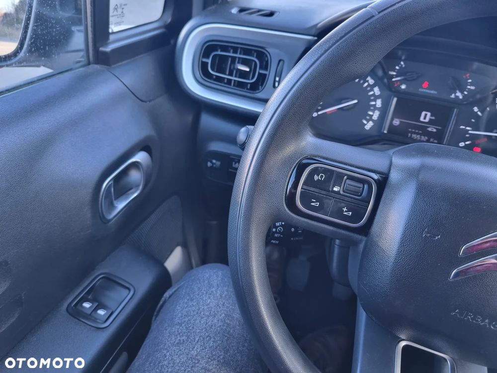 Citroën C3 Pure Tech 82 SHINE - 21