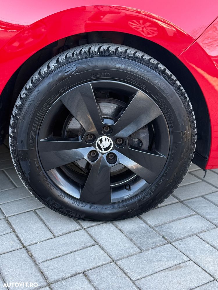 Skoda RAPID 1.4 TDI (Green tec) Style - 15