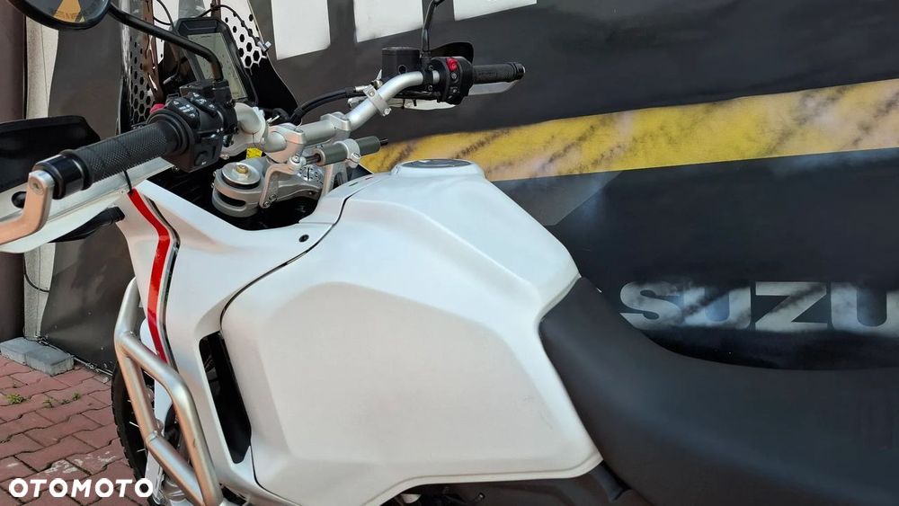 Ducati DesertX - 19