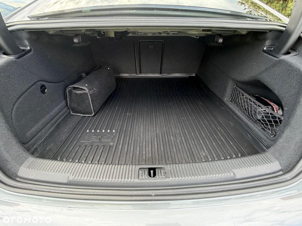 Audi S6 Limousine - 9