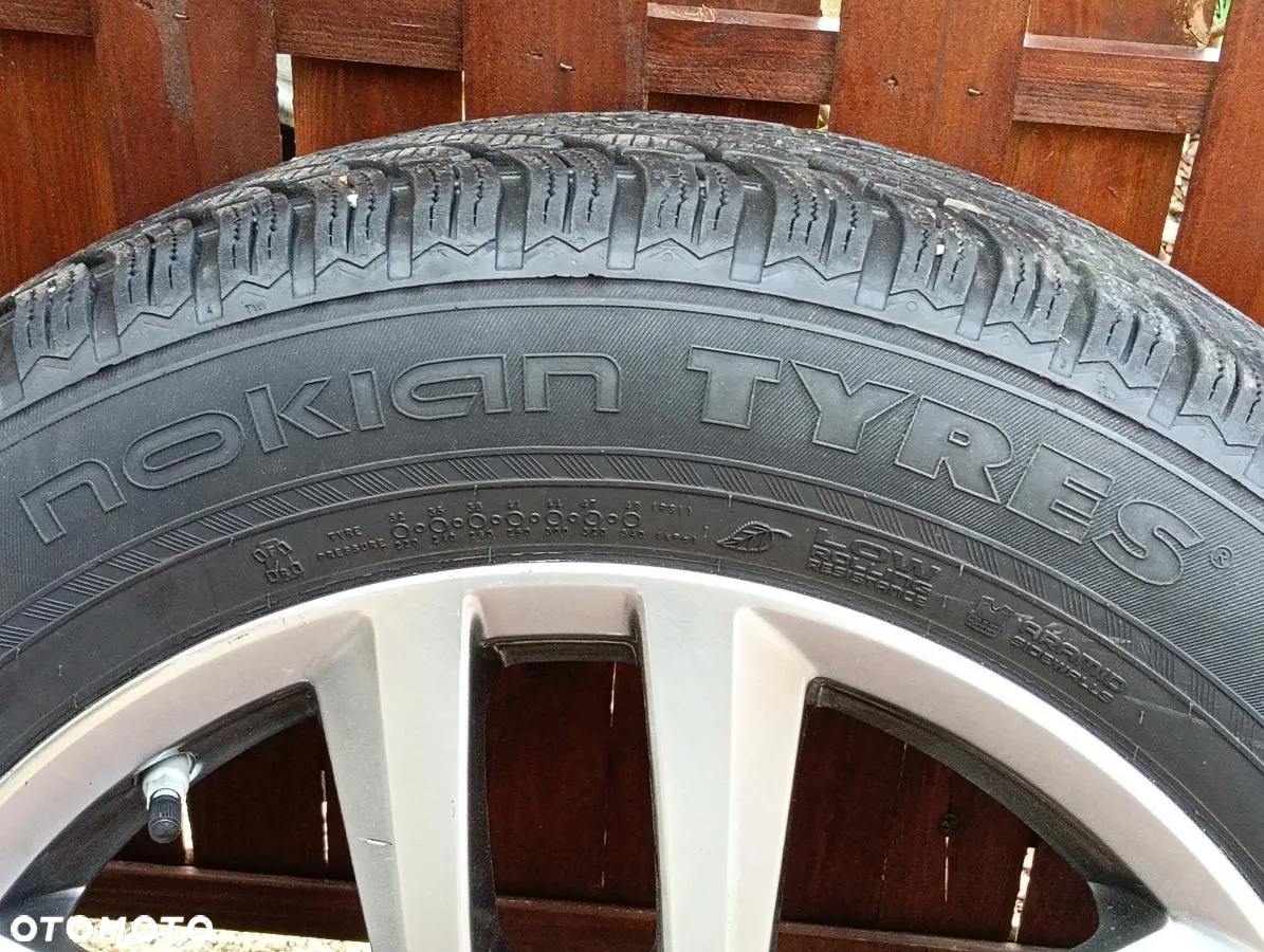 LEXUS NX 14-21r Koła z Oponami Zimowymi 225/60 R18 NOKIAN 19r - 15