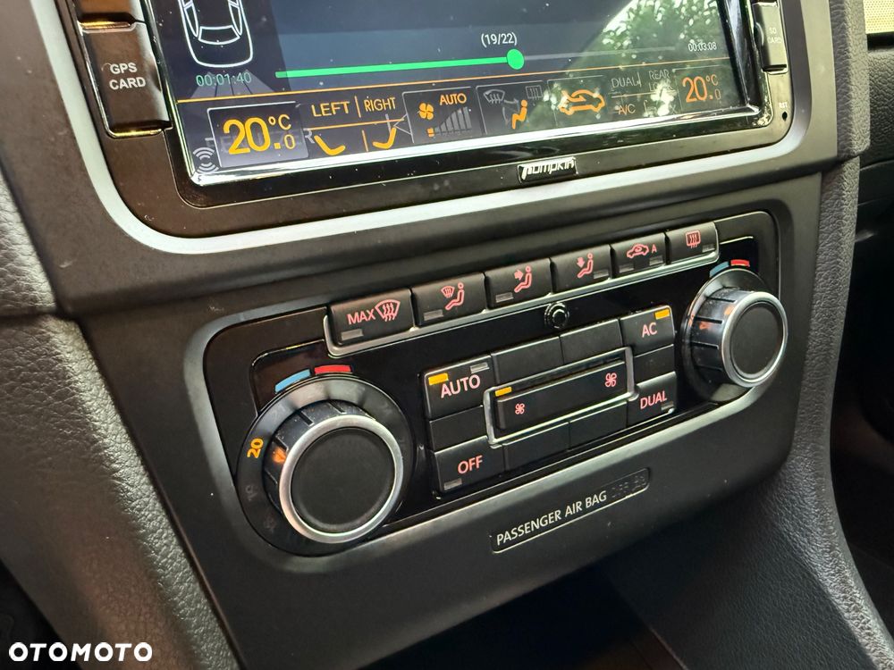 Volkswagen Golf - 11