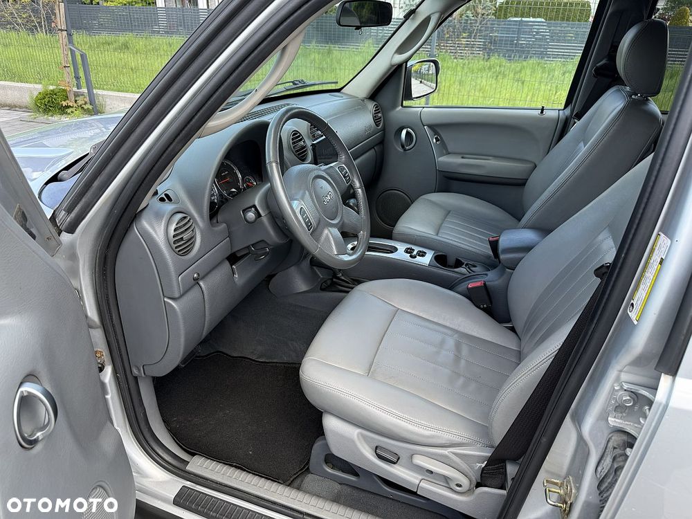 Jeep Cherokee 2.8 CRD Limited - 10