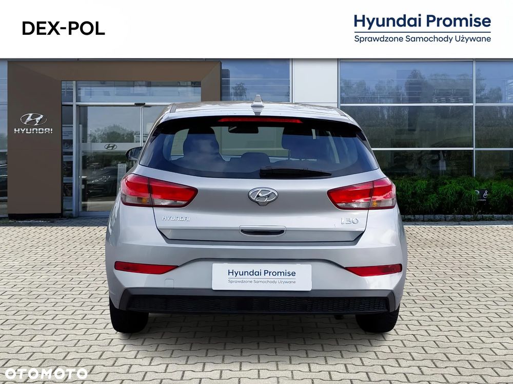 Hyundai i30 1.0 T-GDI Classic + DCT - 4