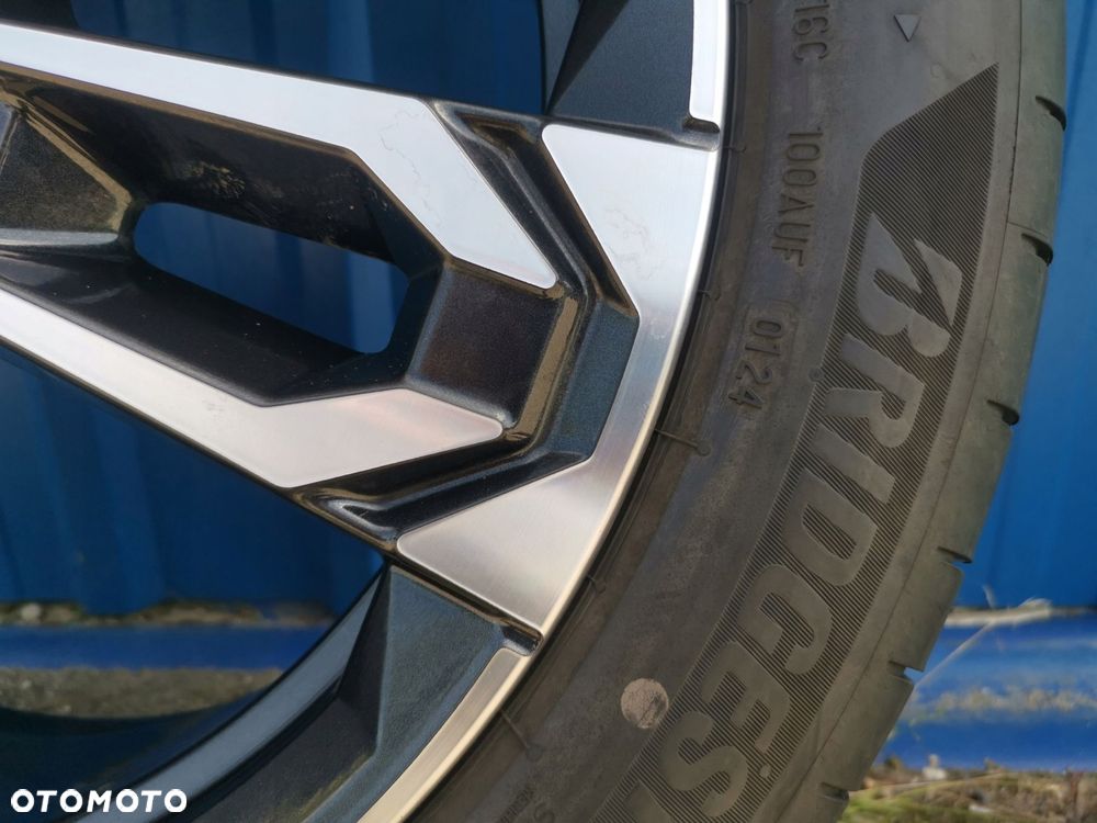 BMW IX1 X1 U11 X2 U10 FELGI ALUFELGI 8J ET46 6898051 OPONY 245/45R19 LATO - 5