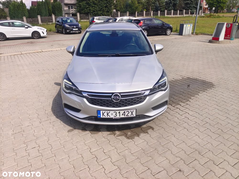 Opel Astra 1.6 CDTI Enjoy S&S - 19