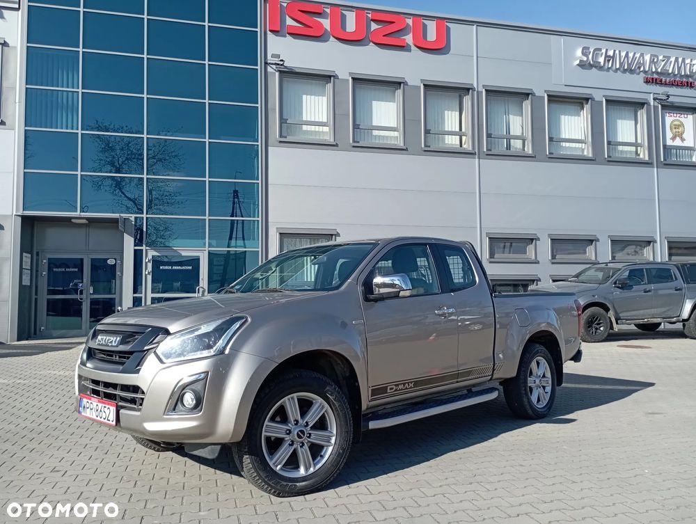 Isuzu D-Max 1.9 EC LS+ - 1