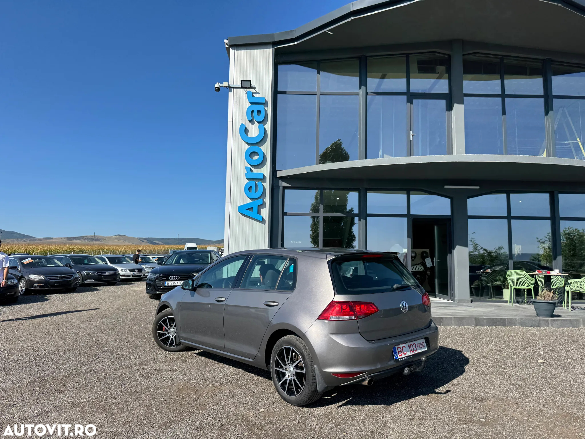 Volkswagen Golf 1.2 TSI BMT Trendline - 11