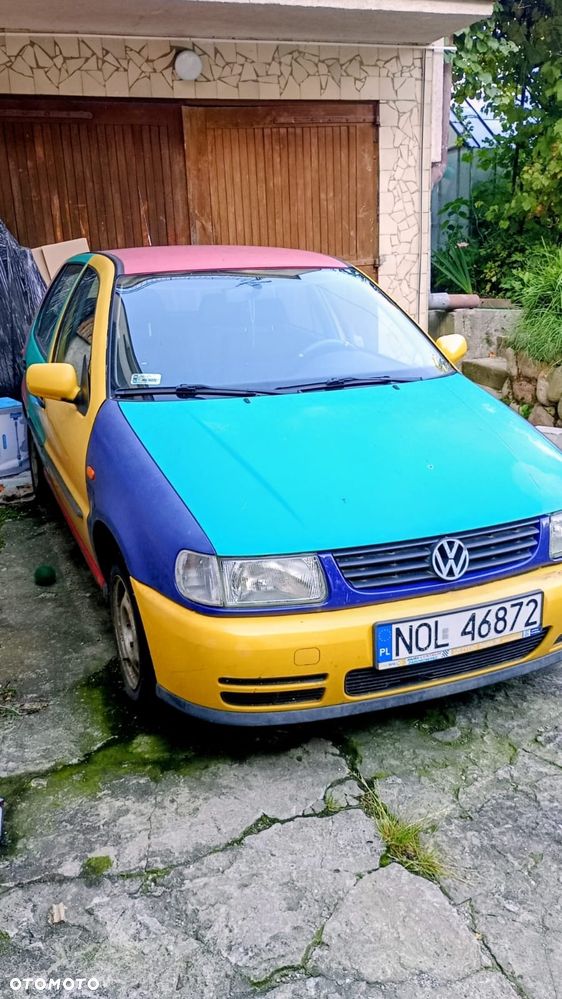 Volkswagen Polo - 1