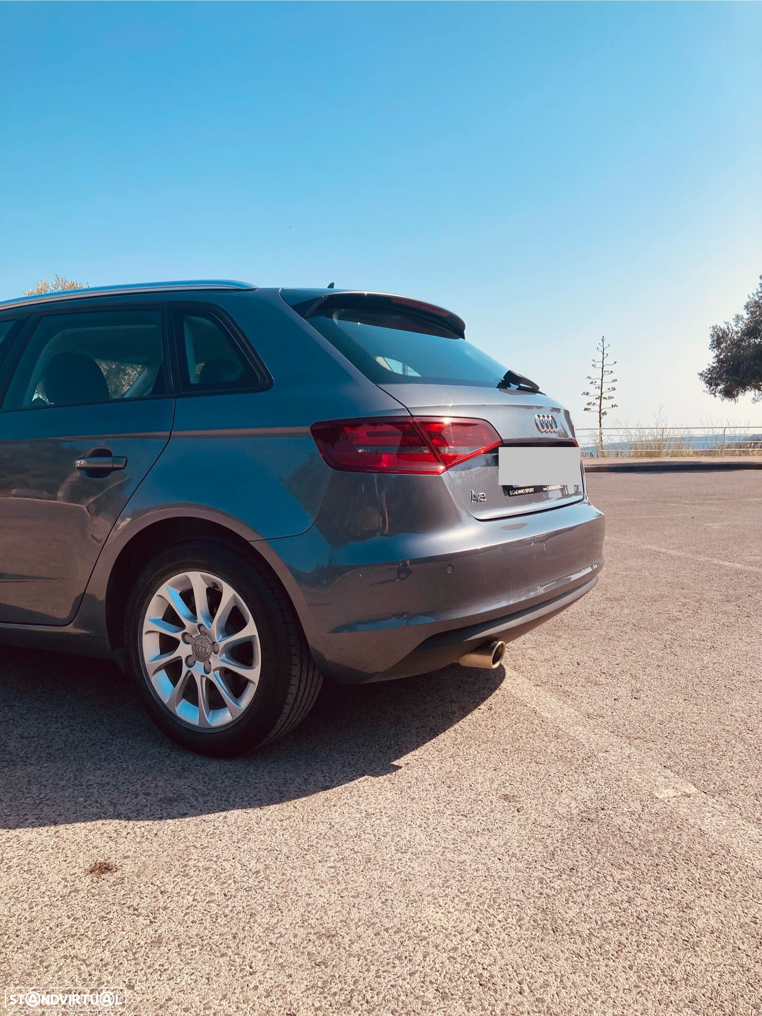 Audi A3 Sportback 1.6 TDI Attraction Ultra - 7