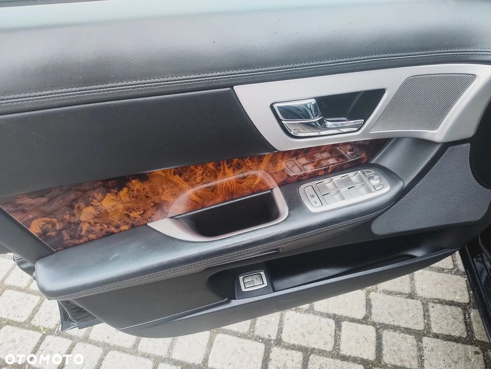Jaguar XF 3.0 V6 S Premium Luxury - 11