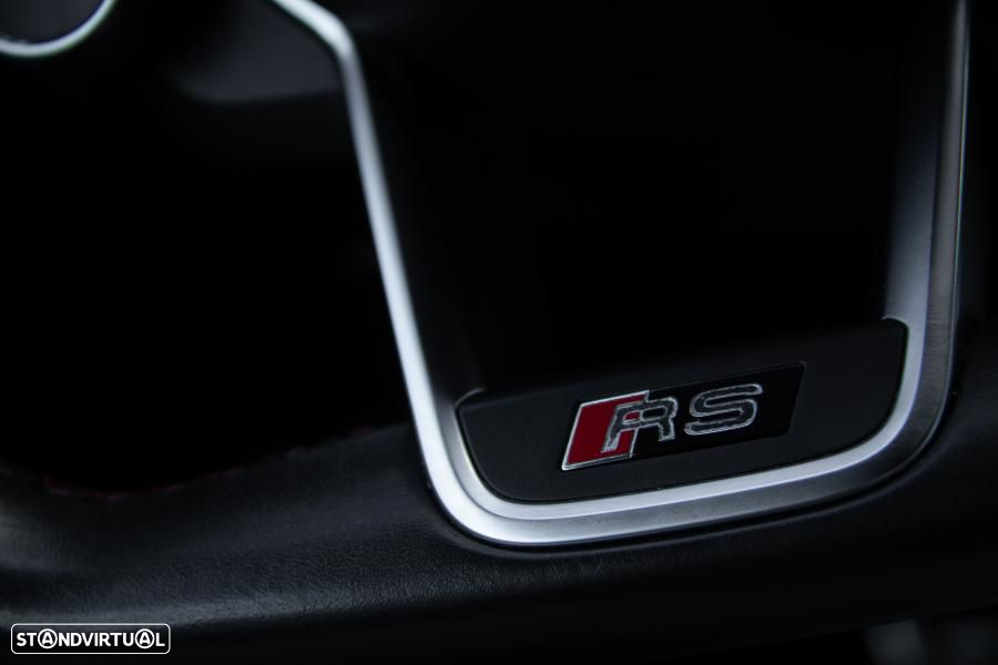 Audi TT RS Coupé 2.5 TFSi quattro S tronic - 52