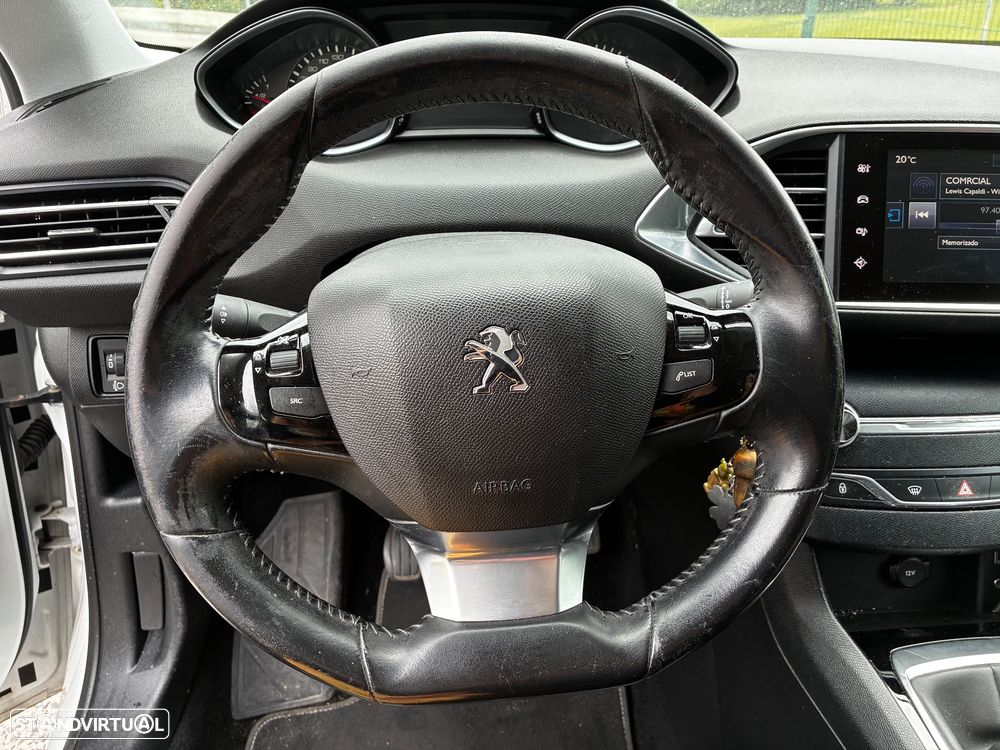 Peugeot 308 SW 1.6 BlueHDi Active - 11