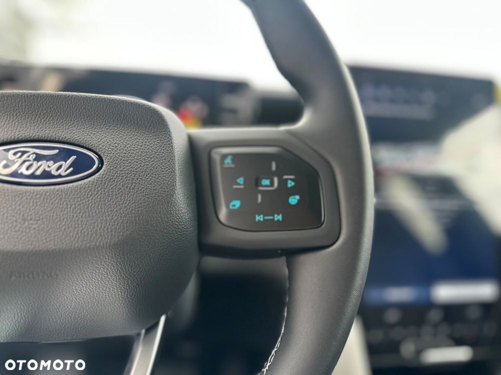 Ford Explorer 77kWh Premium AWD - 13