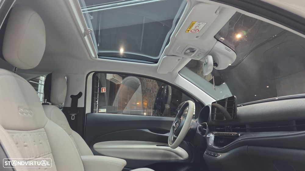 Fiat 500e La Prima - 16