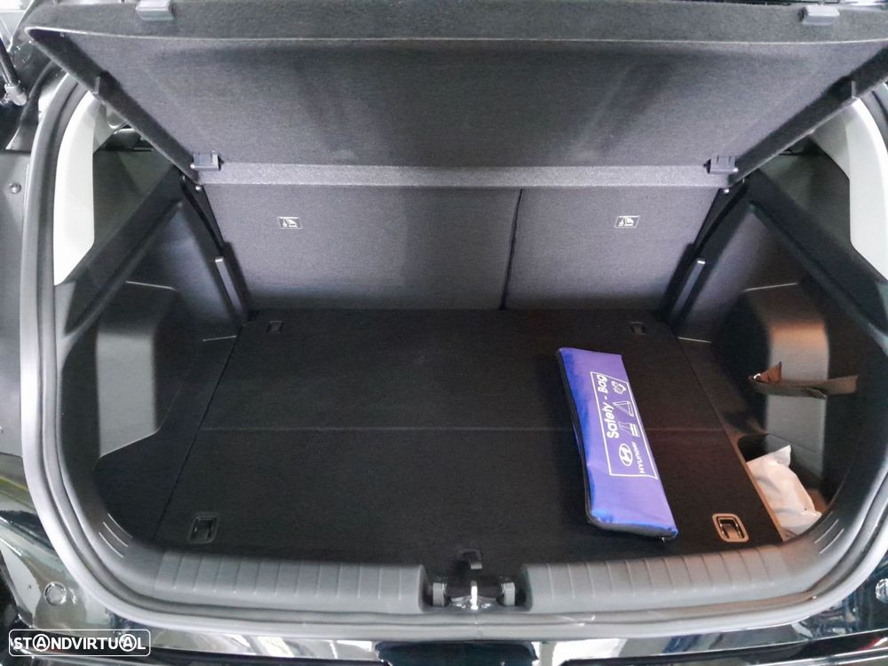 Hyundai Bayon 1.0 T-GDI Premium - 16