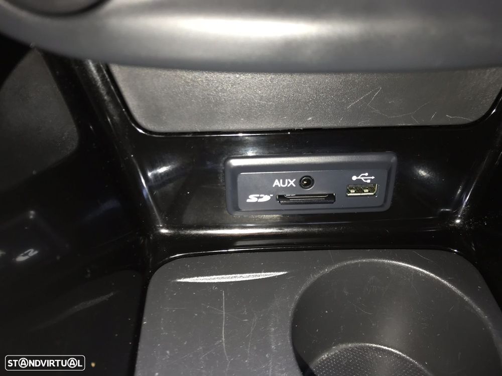 Renault Mégane ENERGY dCi 110 Start & Stop Bose Edition - 19