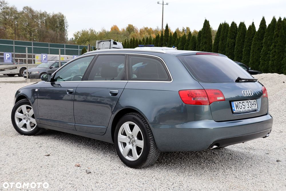 Audi A6 Avant - 14