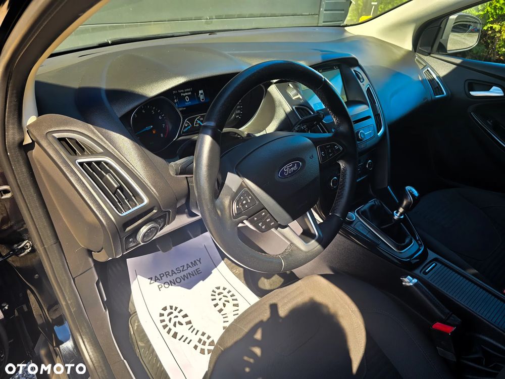 Ford Focus 1.0 EcoBoost Titanium - 19