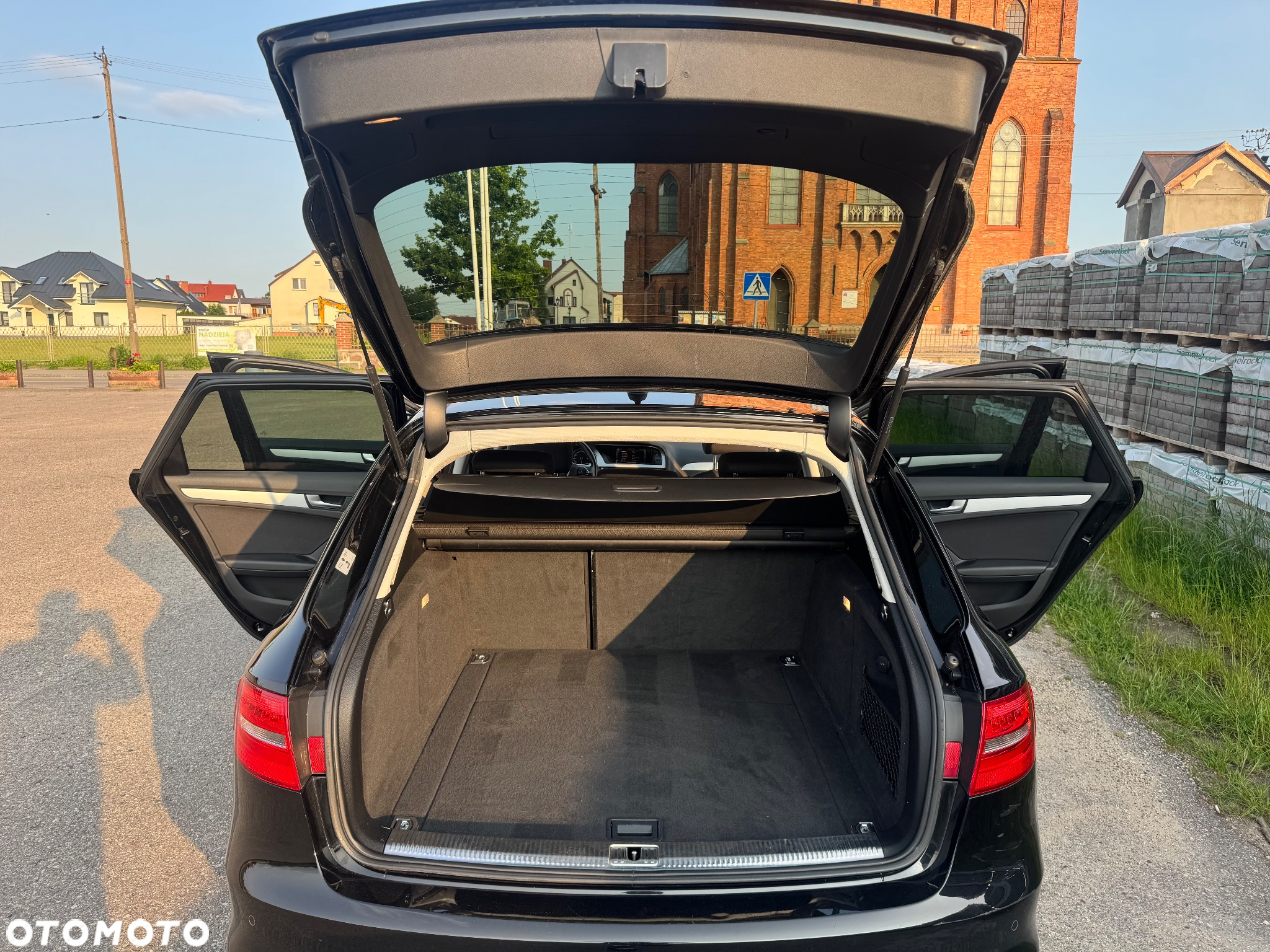 Audi A4 Avant 2.0 TDI DPF clean diesel multitronic S line Sportpaket - 33