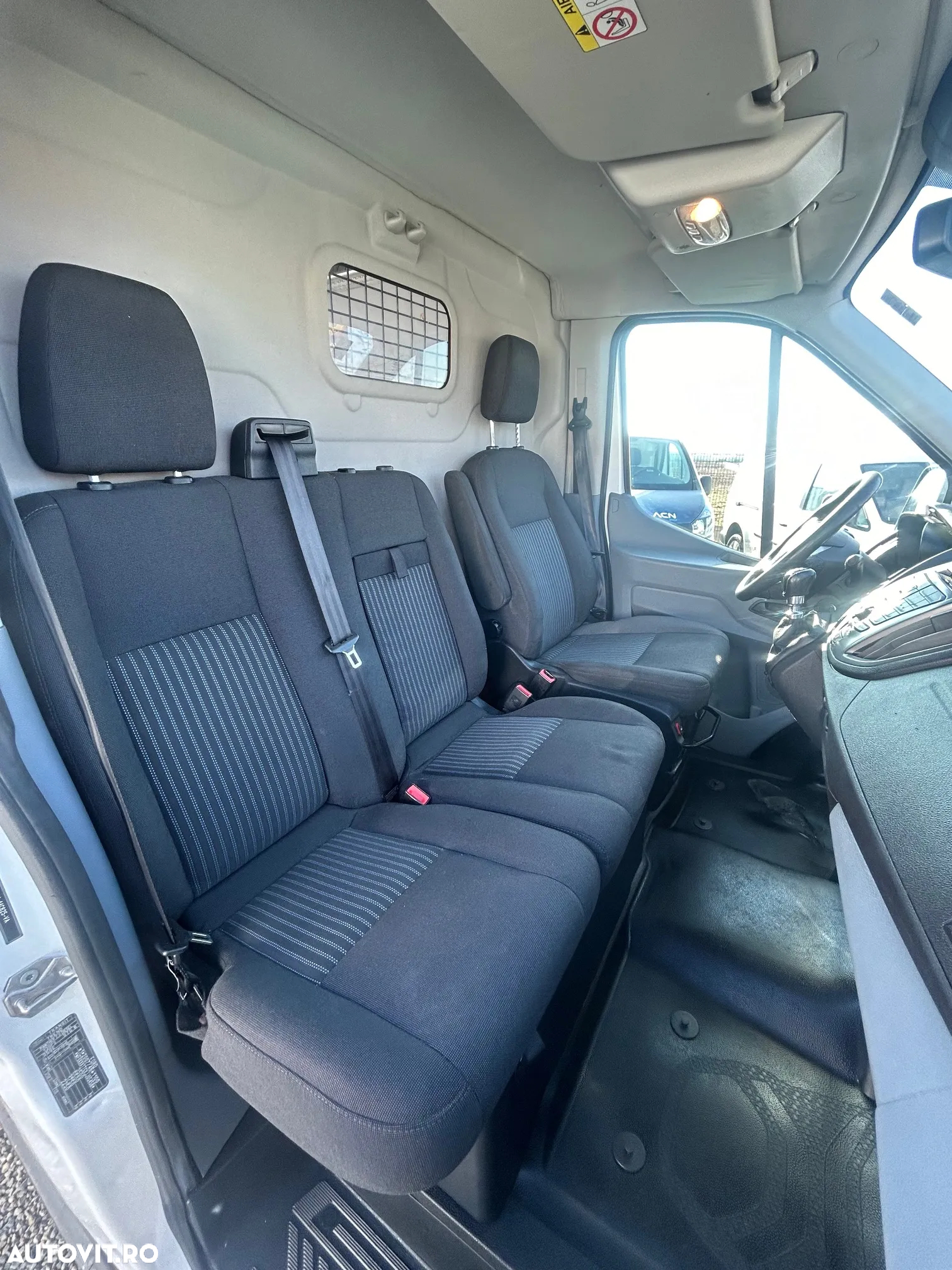 Ford Transit - 6
