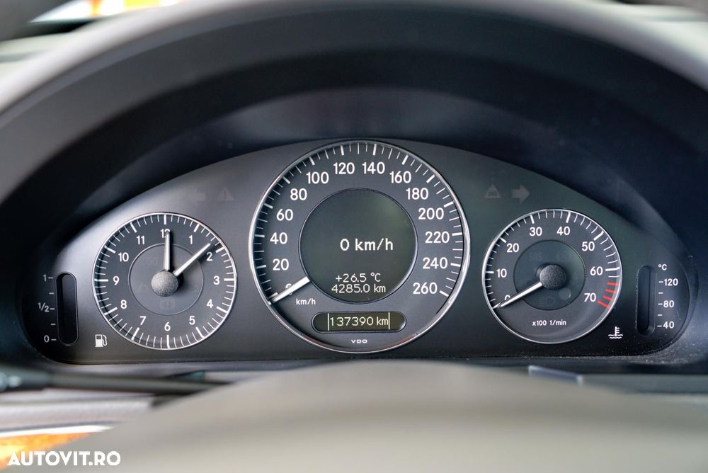 Mercedes-Benz E 200 Kompressor Automatik Elegance - 17