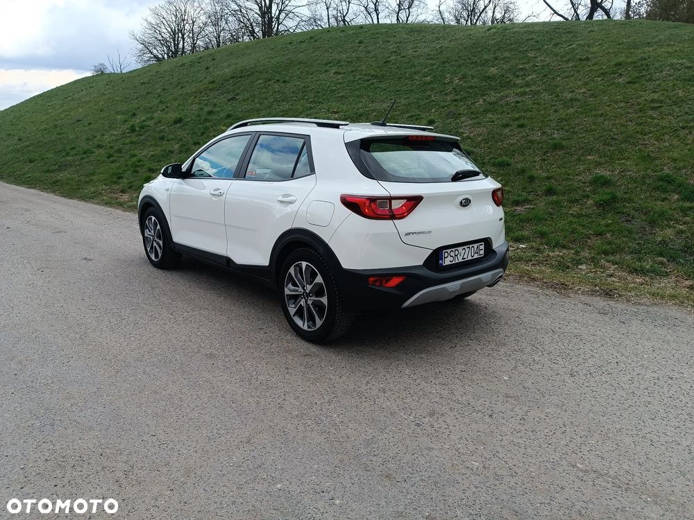 Kia Stonic 1.6 CRDi SCR L - 24