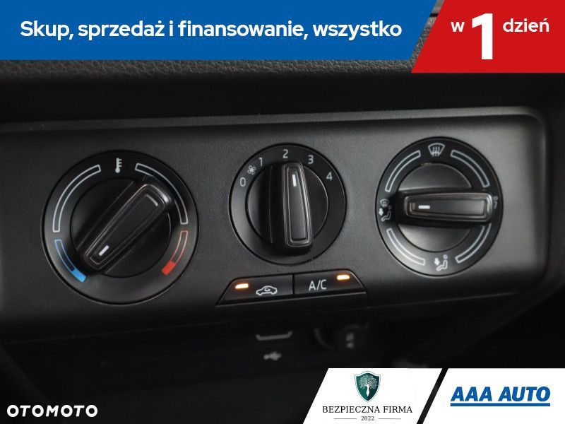 Skoda Fabia - 18