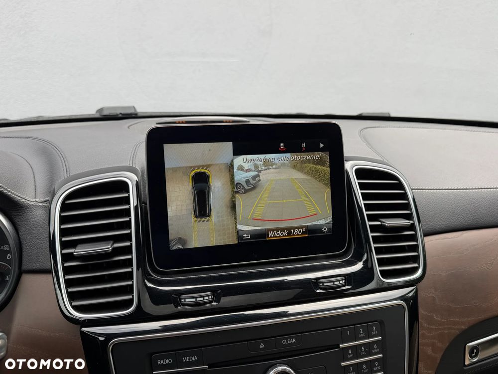 Mercedes-Benz GLS 350 d 4-Matic - 20