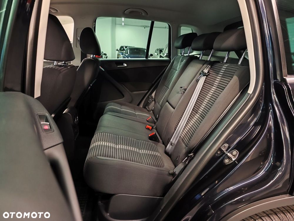 Volkswagen Tiguan 2.0 TDI DPF 4Motion DSG Sport & Style - 8