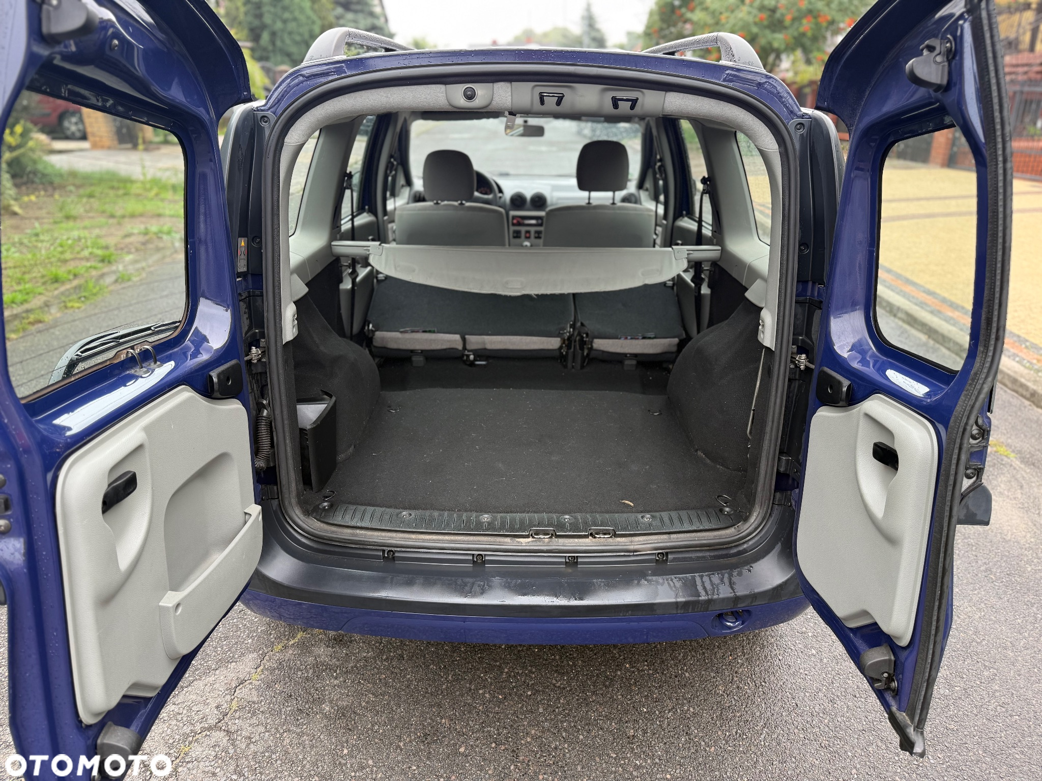 Dacia Logan MCV 1.4 Laureate - 11