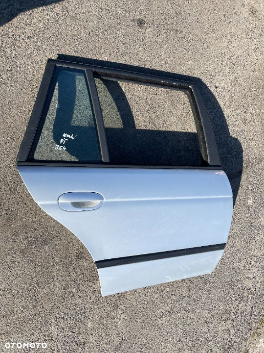 Drzwi prawe tylne Bmw e39 kombi titansilber 354 ładne bez rdzy