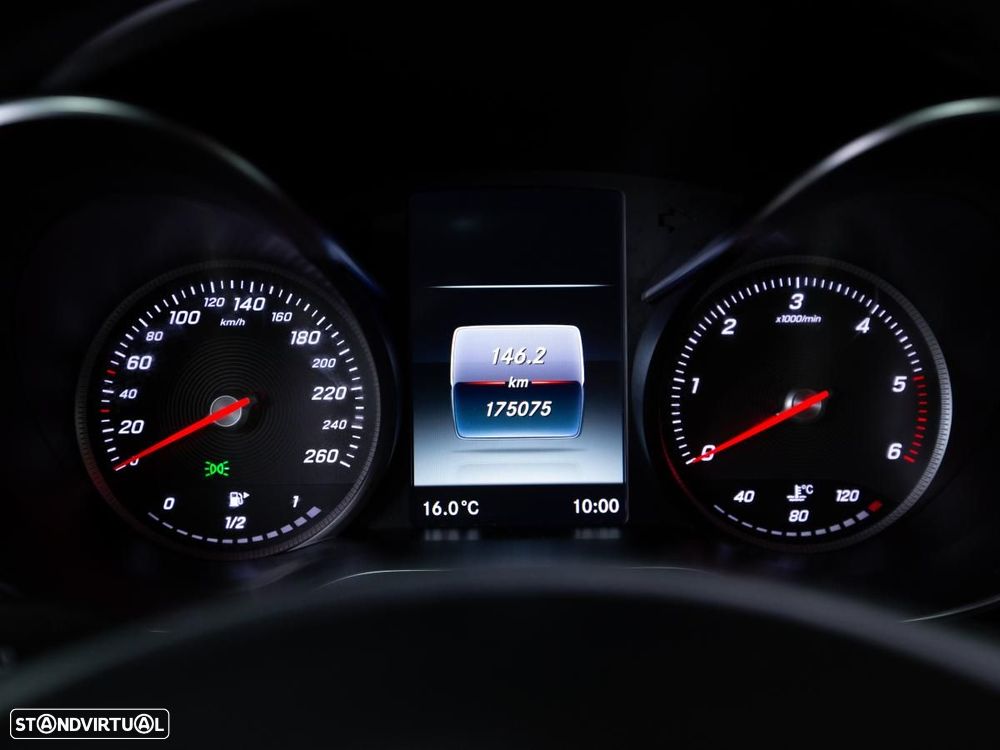 Mercedes-Benz C 220 - 23