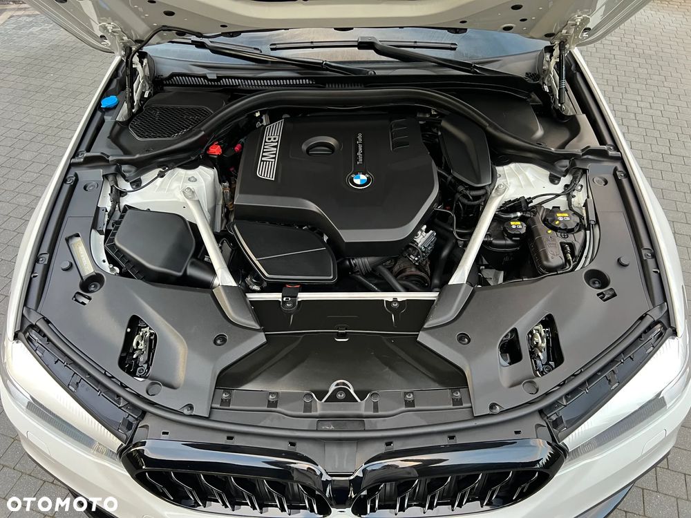 BMW Seria 5 530i xDrive M Sport sport - 23