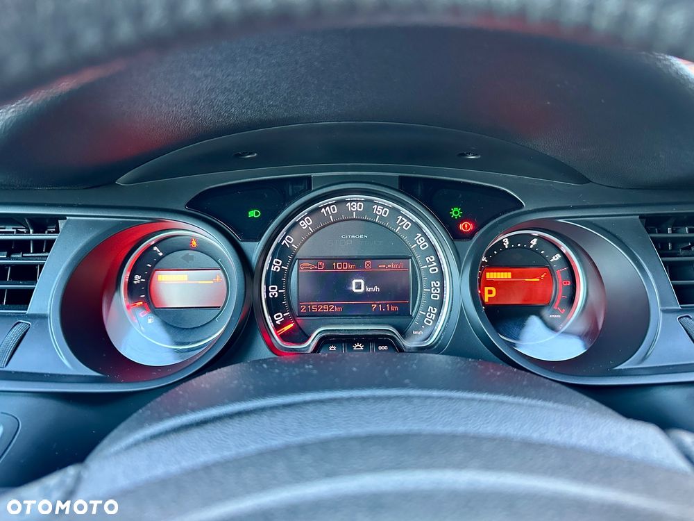 Citroën C5 2.0i 16V Exclusive Equilibre Navi - 23