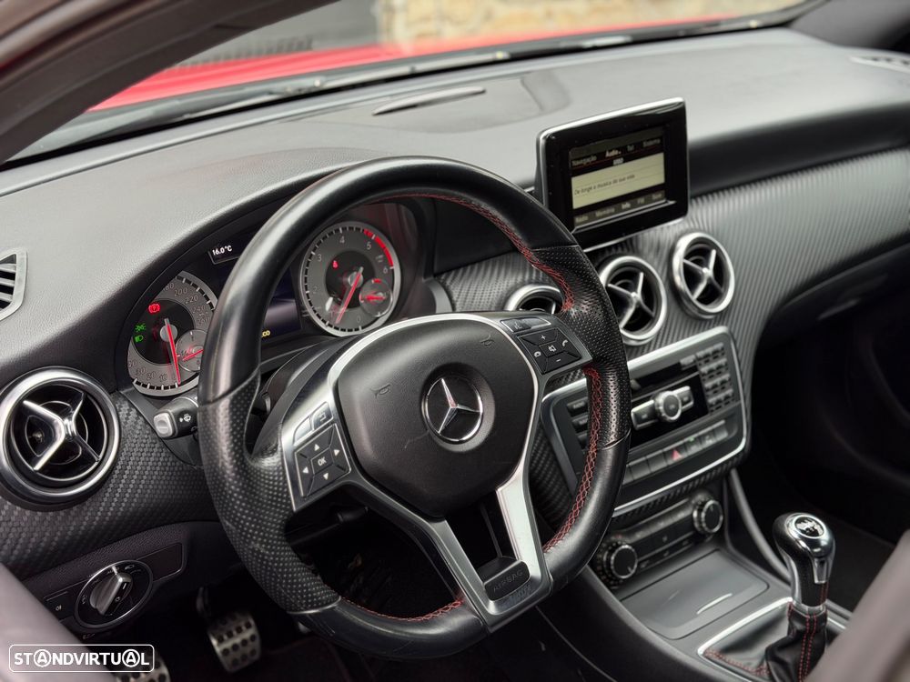 Mercedes-Benz A 180 CDi BE AMG Line - 10