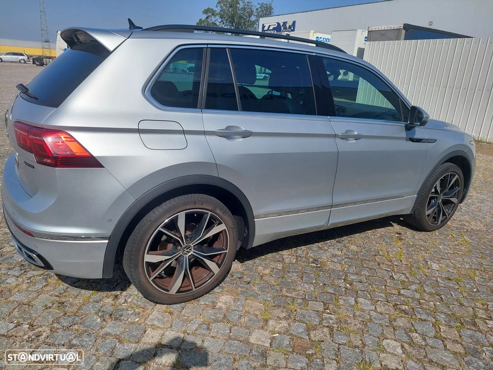VW Tiguan 2.0 TDI R-Line DSG - 24