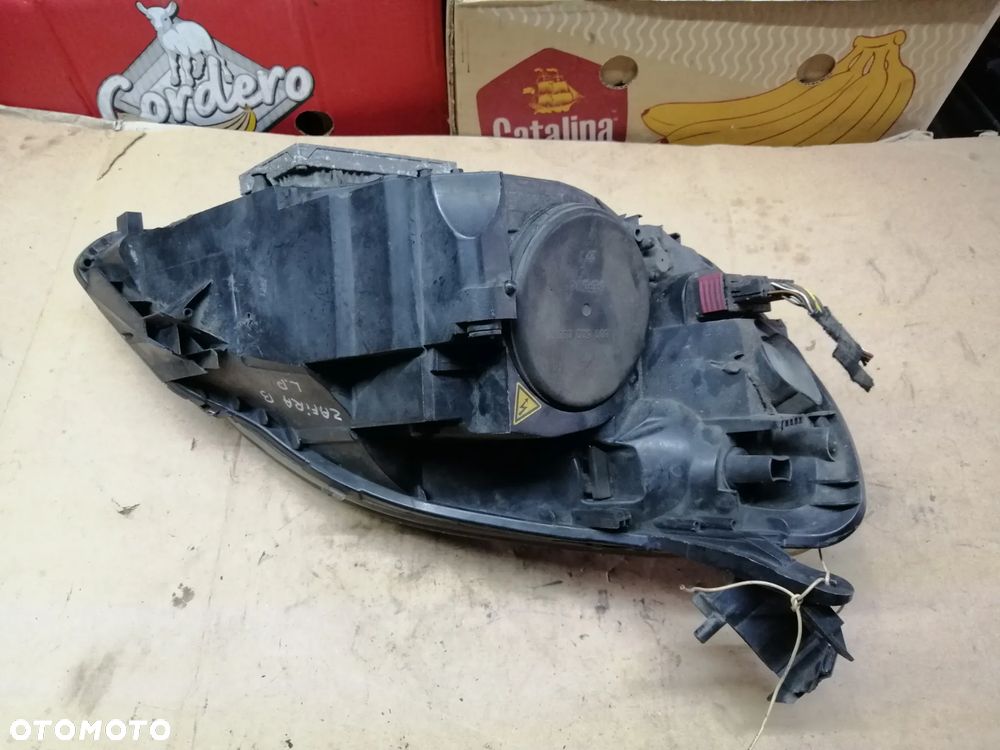Opel Zafira B komplet lamp przednich Xenon 13252471RH 13252470LH EU - 7