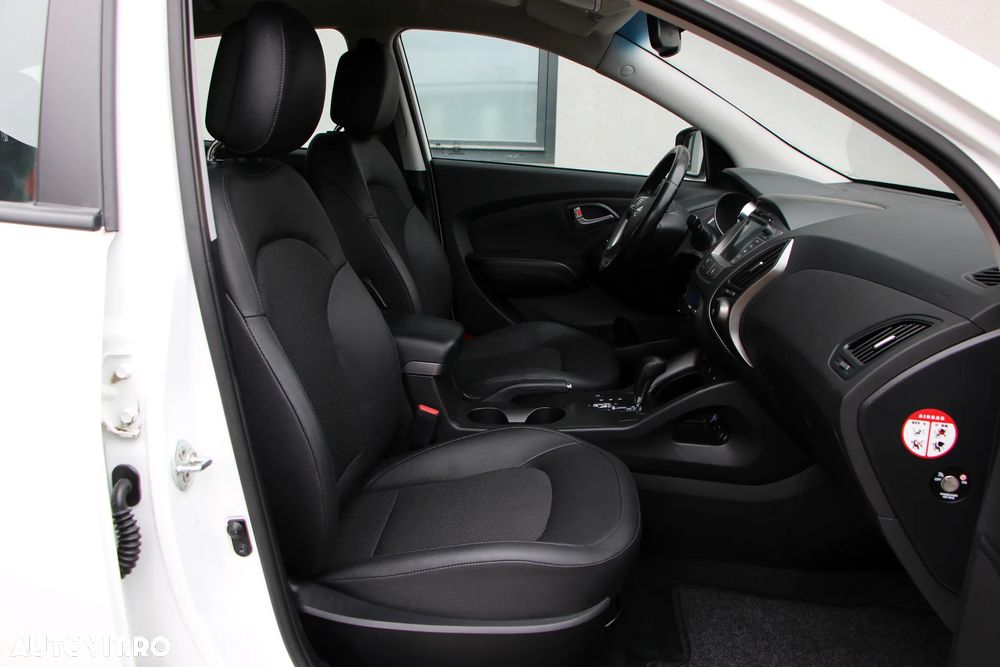 Hyundai ix35 2.0 CRDI 4WD Automatik Style - 8