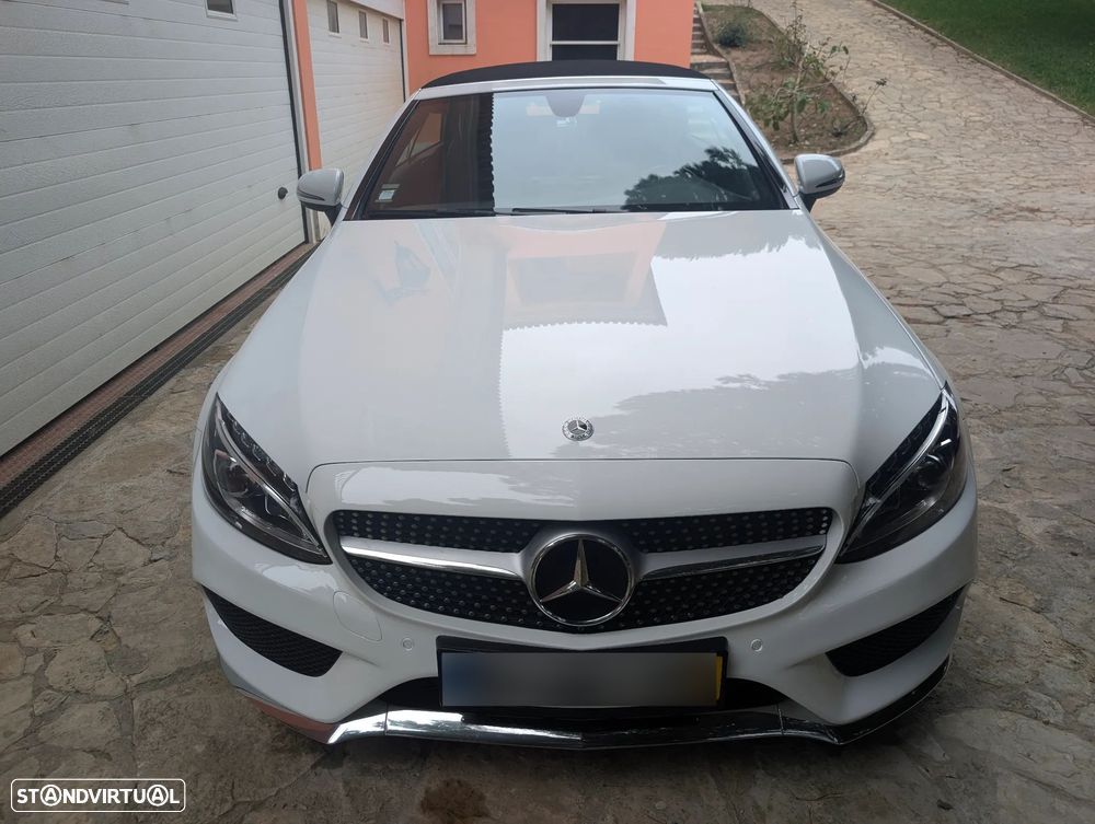 Mercedes-Benz 220 - 2