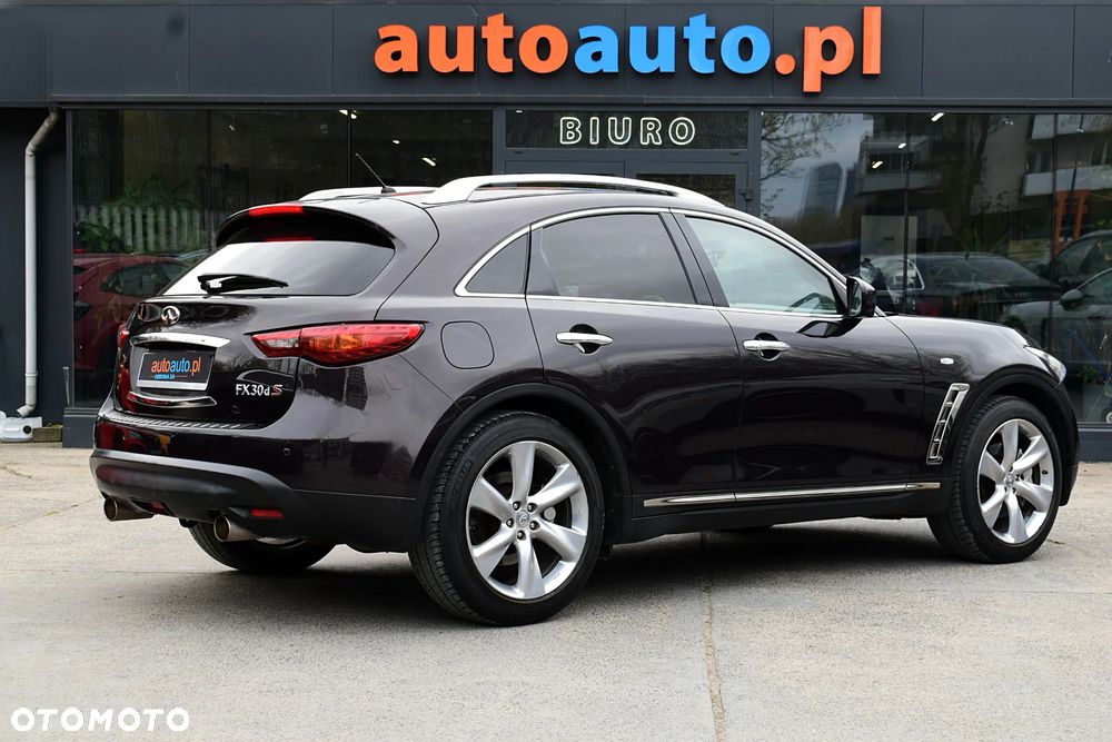 Infiniti FX FX30d S Premium - 25