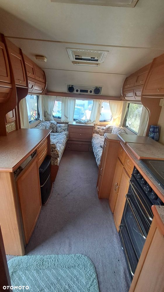 Elddis Hurricane GTX - 4