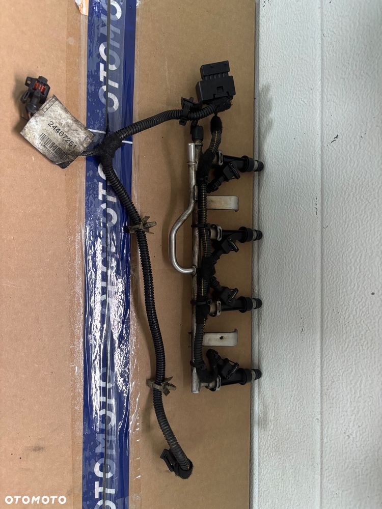 OPEL ASTRA H 1.6 LISTWA WTRYSKOWA WTRYSKI WTRYSKIWACZE 25343299 KPL